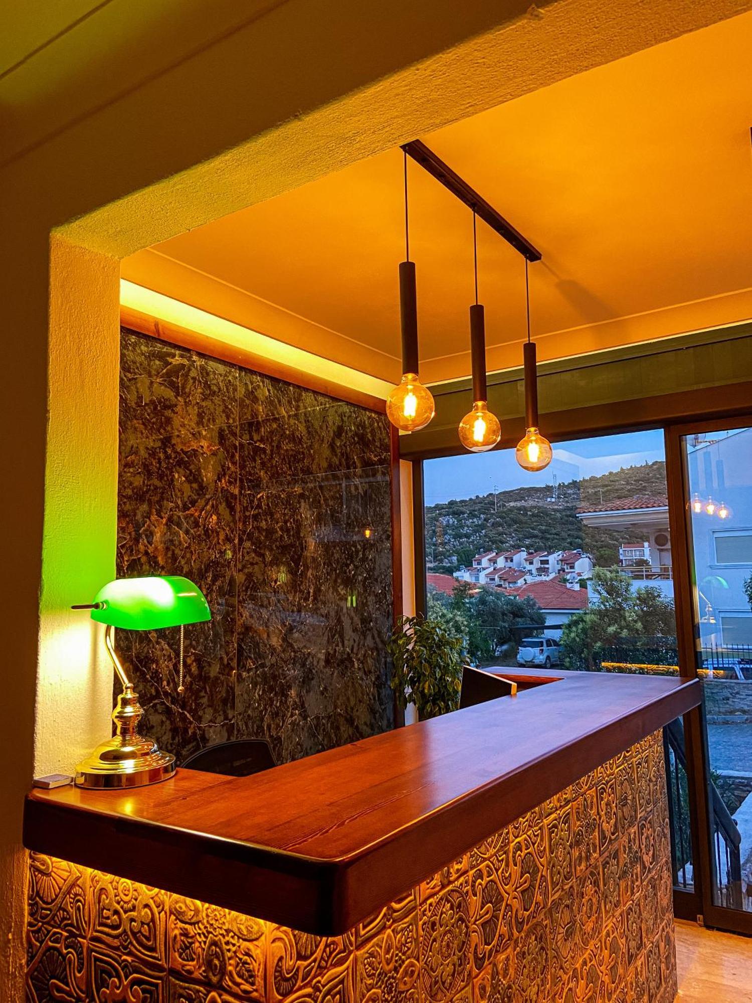 Oezguem Suite Otel Datca Εξωτερικό φωτογραφία