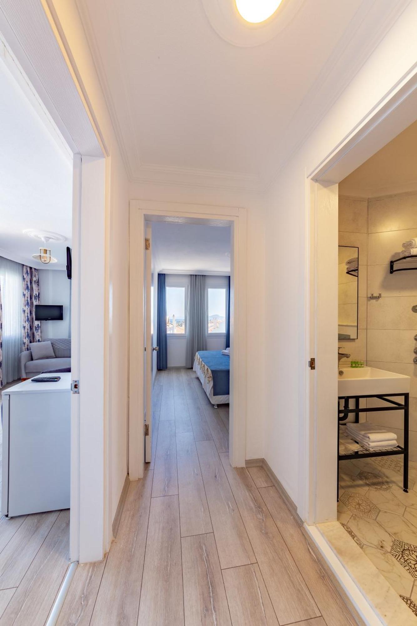 Oezguem Suite Otel Datca Εξωτερικό φωτογραφία