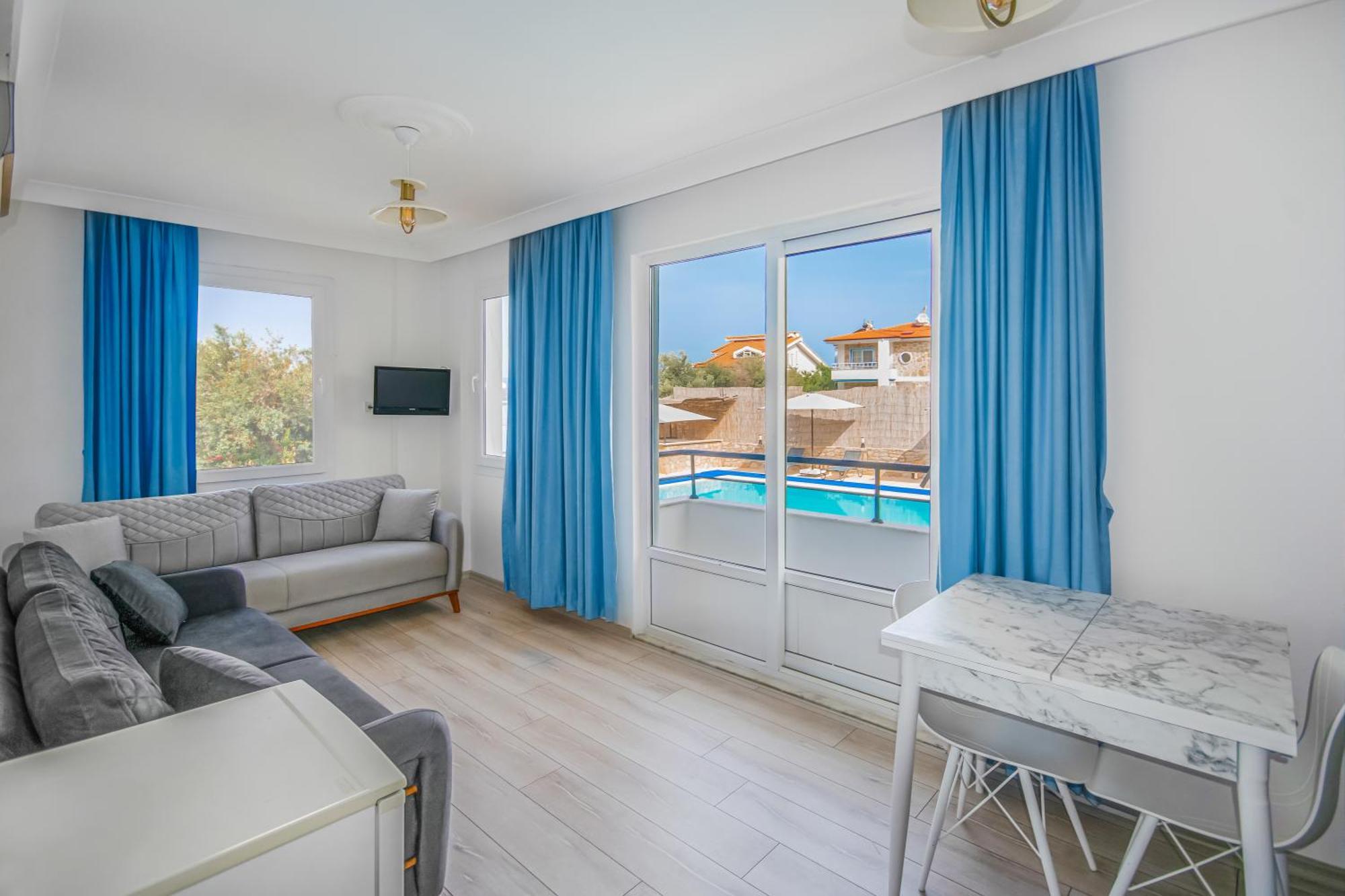 Oezguem Suite Otel Datca Εξωτερικό φωτογραφία
